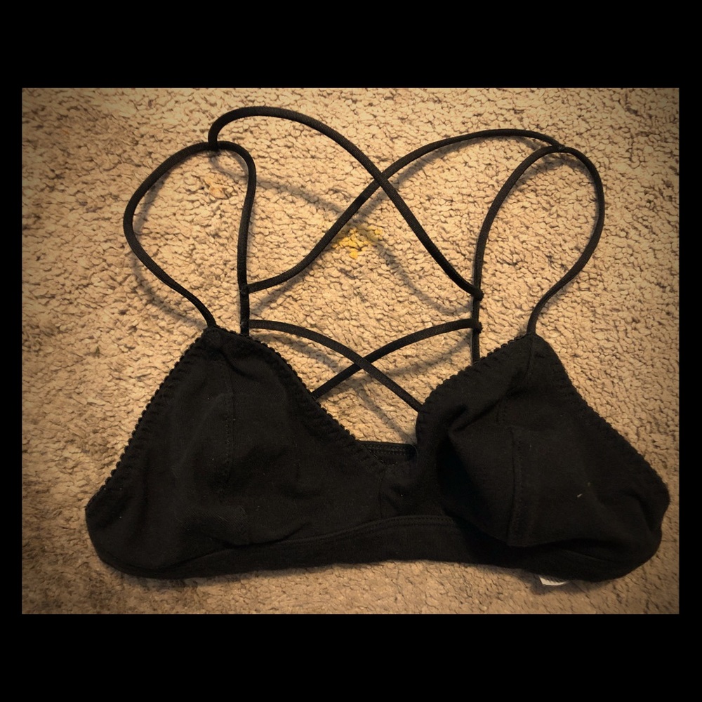 5 assorted bras, size 32A, all in great condition.